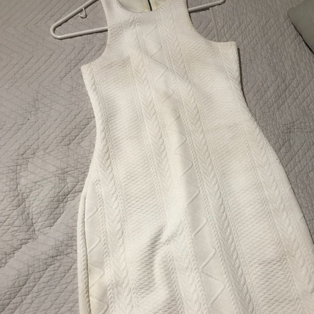 WHITE FITTED DRESS
